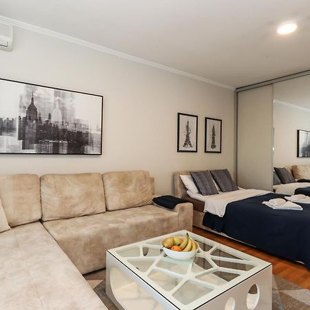 New Belgrade Apartments, Parking 5 Eur Per Day Zewnętrze zdjęcie