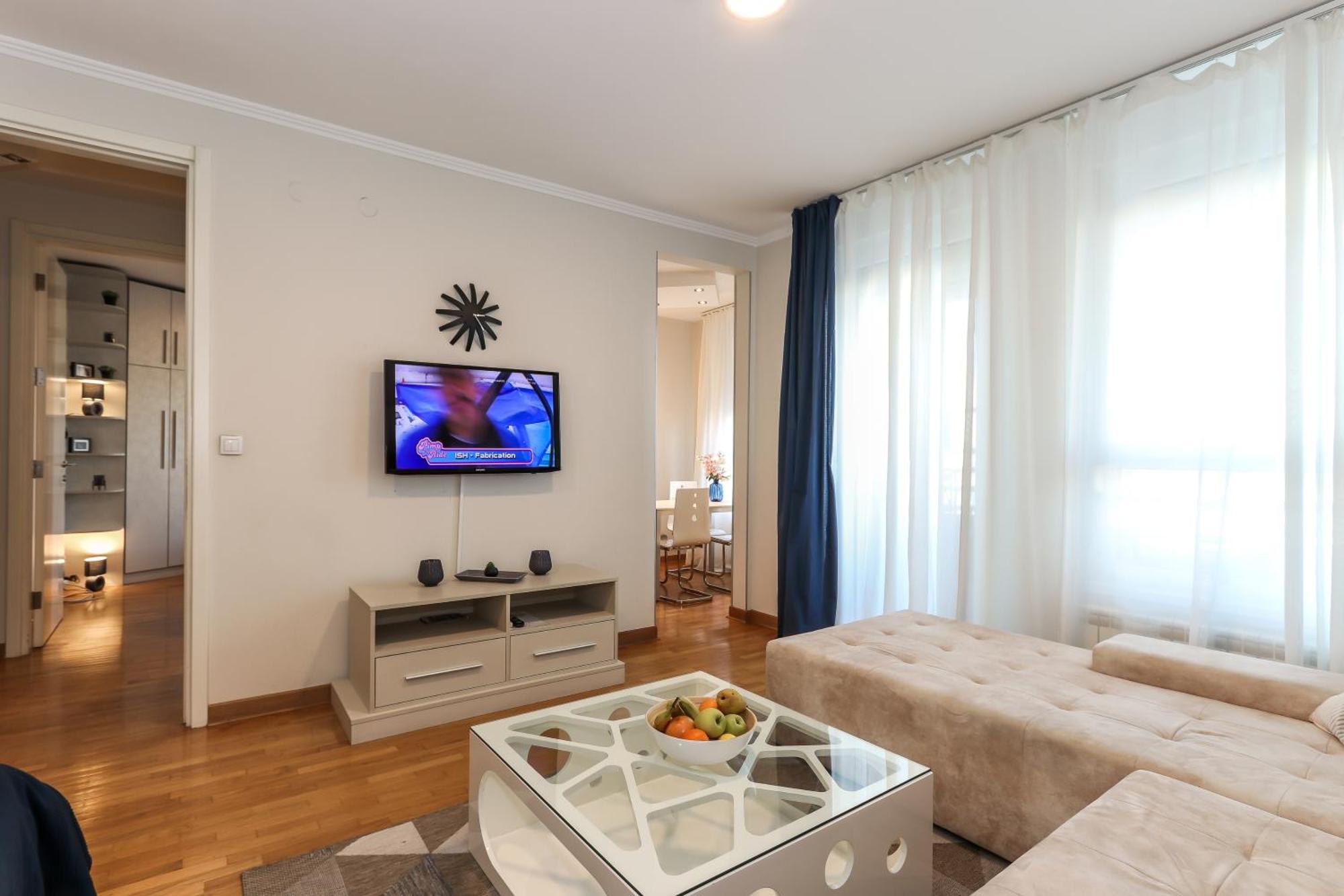 New Belgrade Apartments, Parking 5 Eur Per Day Zewnętrze zdjęcie