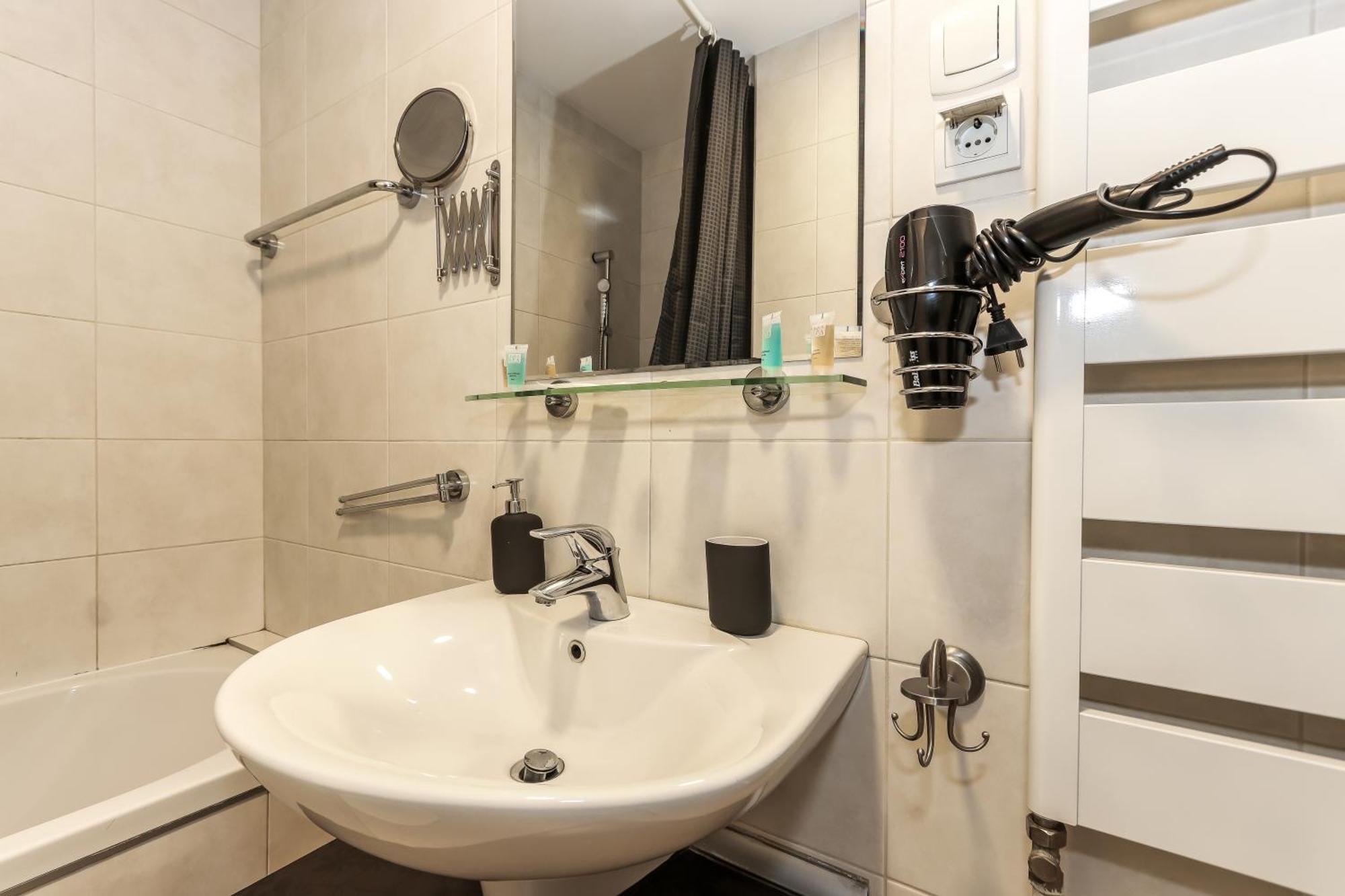New Belgrade Apartments, Parking 5 Eur Per Day Zewnętrze zdjęcie