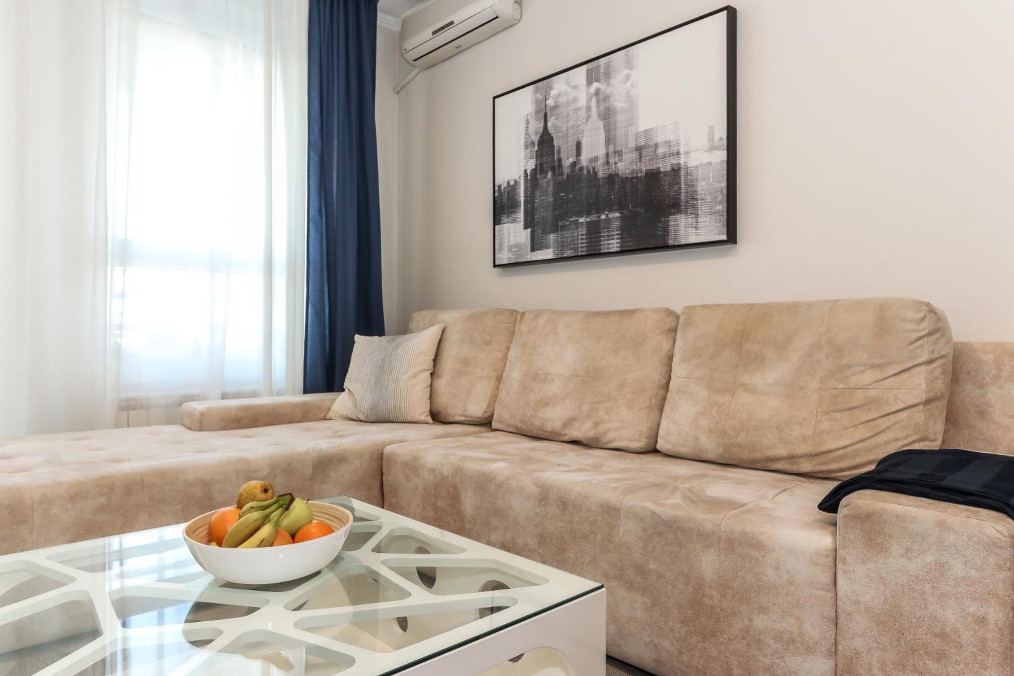New Belgrade Apartments, Parking 5 Eur Per Day Pokój zdjęcie